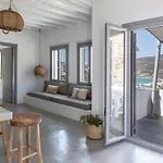 Vila Nesea Sifnos - Luxury Residences *
