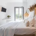 Nesea Sifnos - Luxury Residences * Platis Gialos (Sifnos)